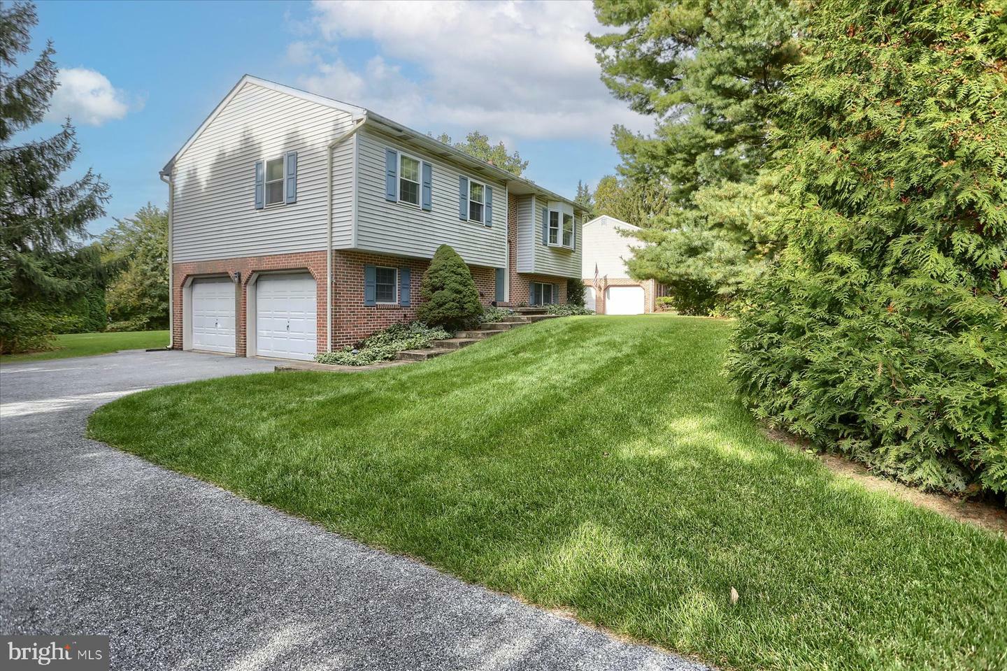 Property Photo: 3212 Harrisburg Pike PA 17538