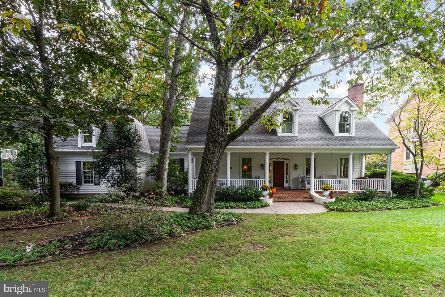 Property Photo:  764 Pine Tree Road  PA 17036 