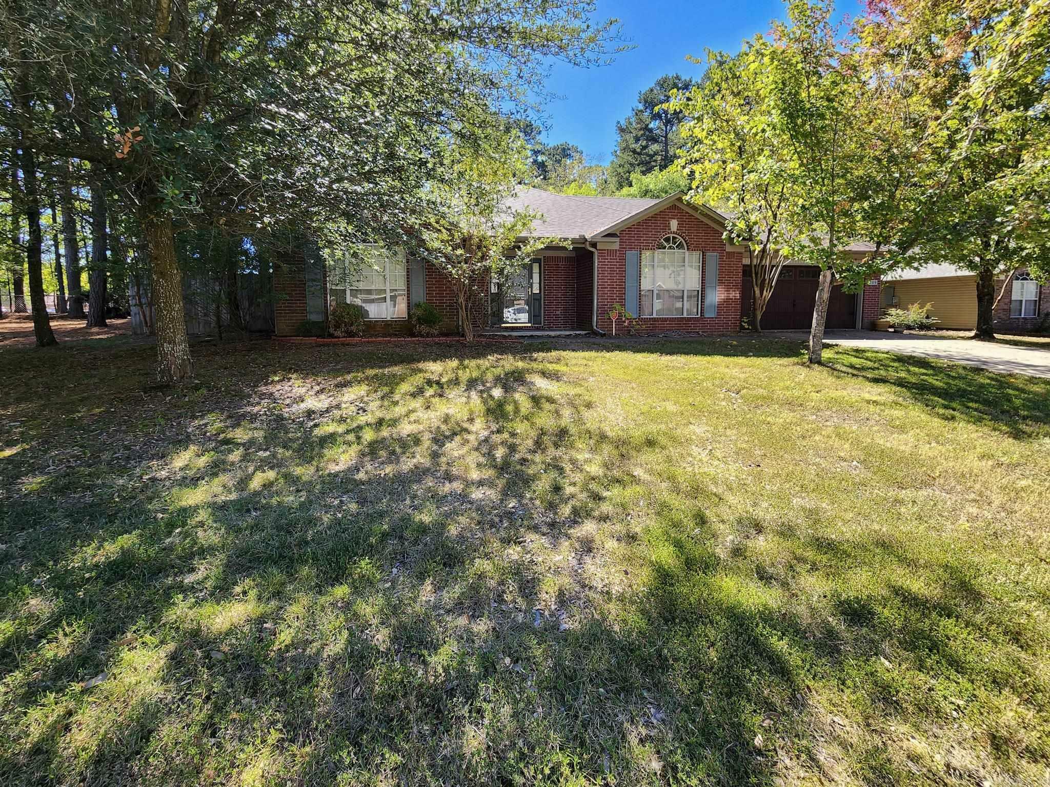 Property Photo:  709 Sheffield Drive  AR 72022 