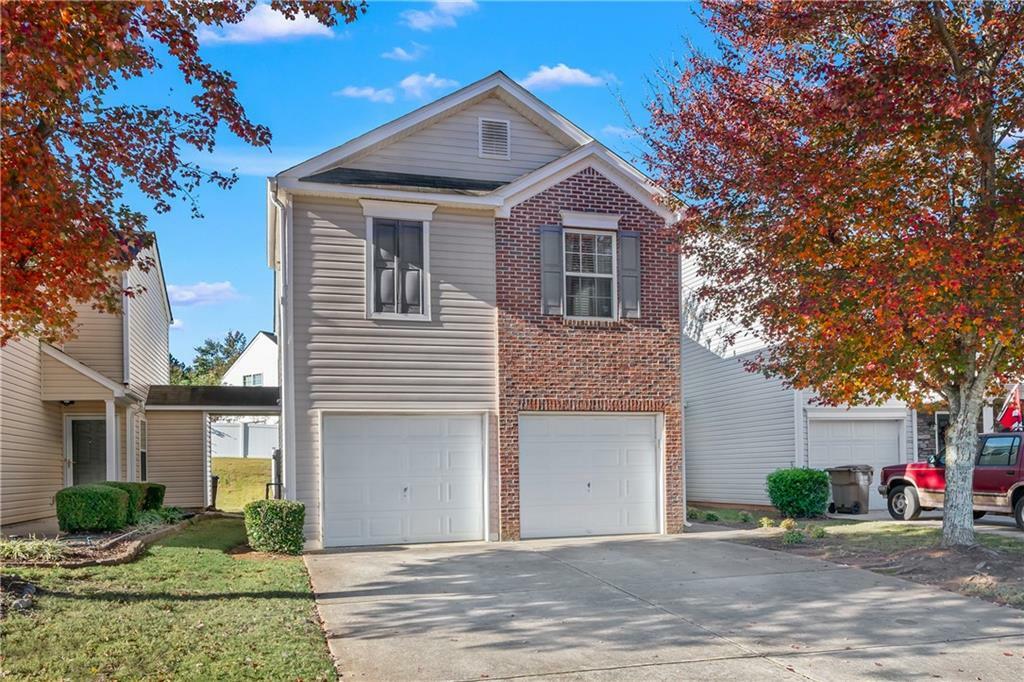 Property Photo: 6125 Mountain Top Place GA 30041