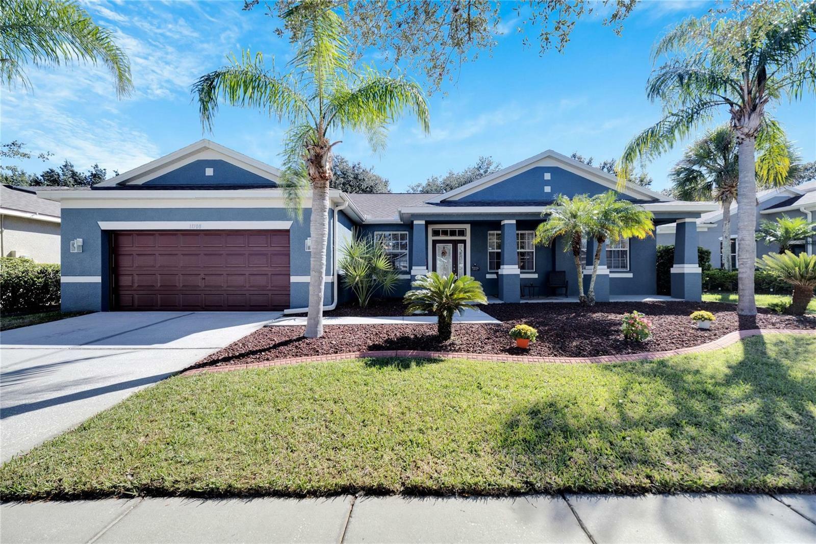 Property Photo:  11708 Holly Creek Drive  FL 33569 