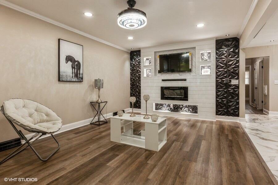Property Photo: 10227 W Arch Ave WI 53224