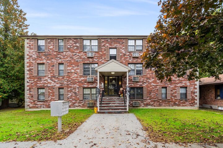 Property Photo:  26 Chandler Avenue 11  NH 03865 