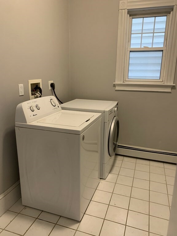 Property Photo: 722 E Second St 1 MA 02127