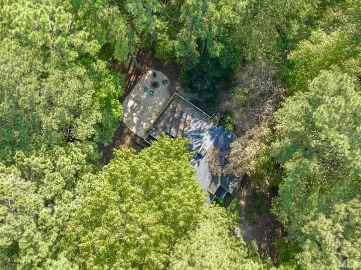 Property Photo:  7313 Cateswood Court  NC 27539 