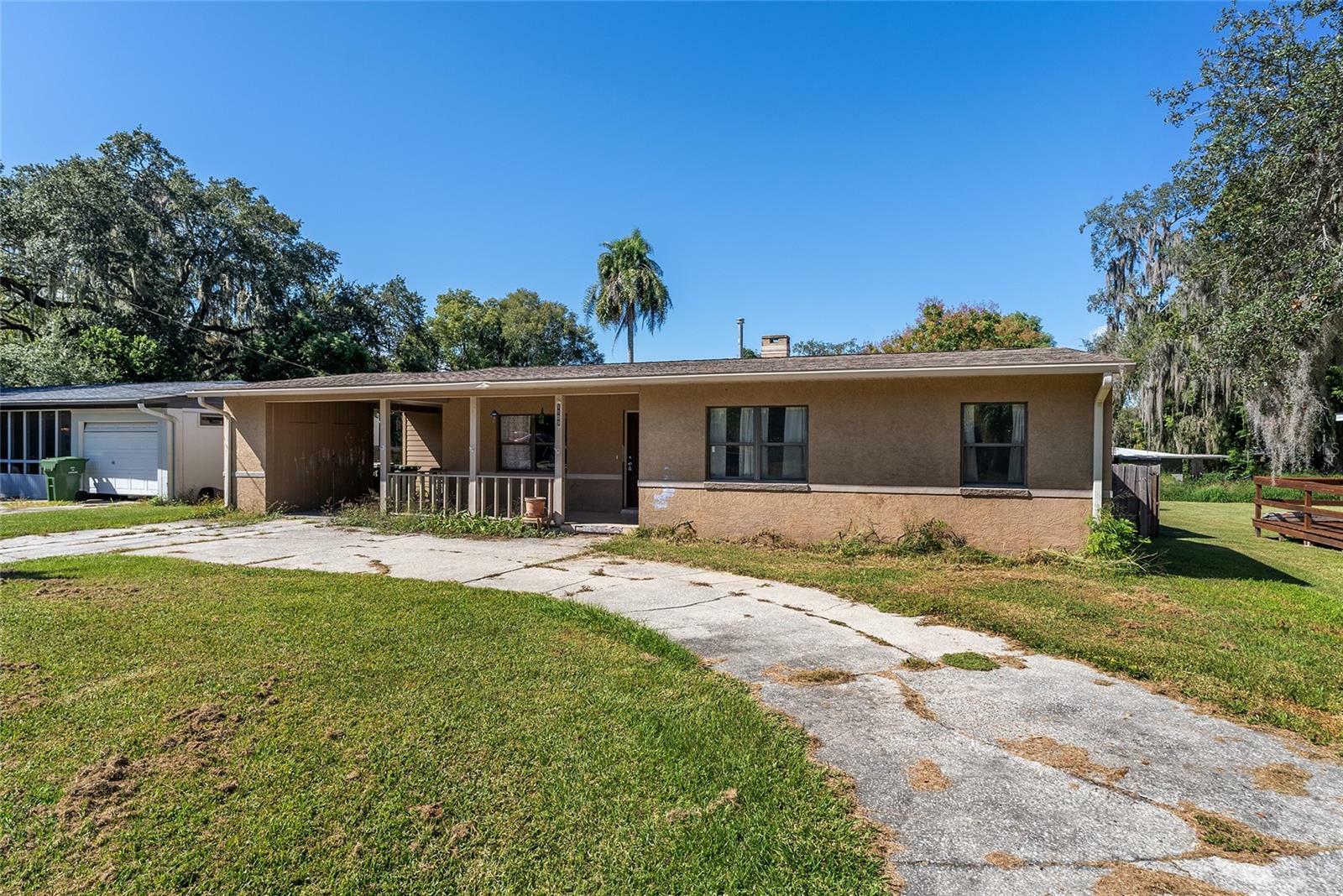 Property Photo:  1109 Lee Street  FL 34748 