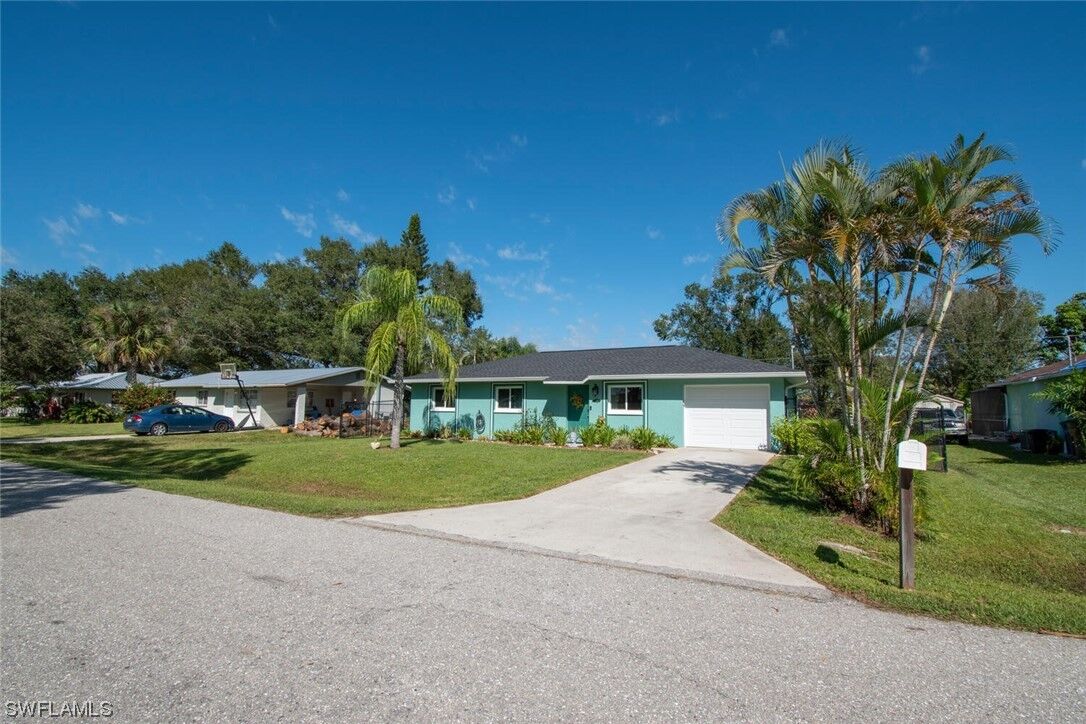 Property Photo:  13456 3rd Street  FL 33905 
