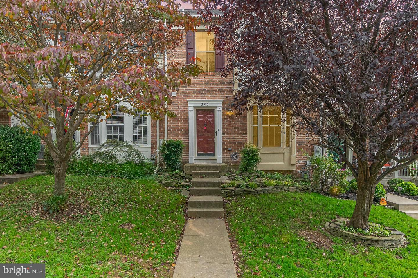 Property Photo: 305 Quilting Way MD 21015
