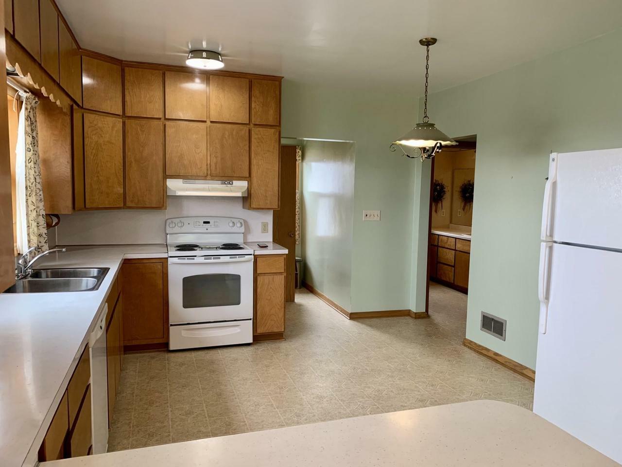 Property Photo:  W3193 Hillview Road  WI 54452 