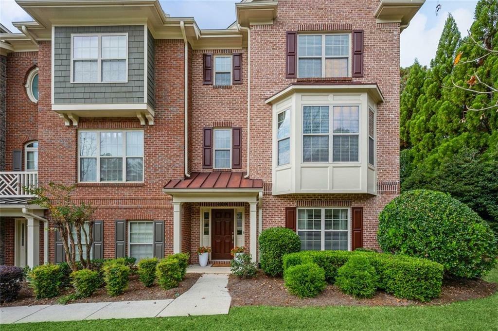Property Photo: 10350 Dashiell Court GA 30022