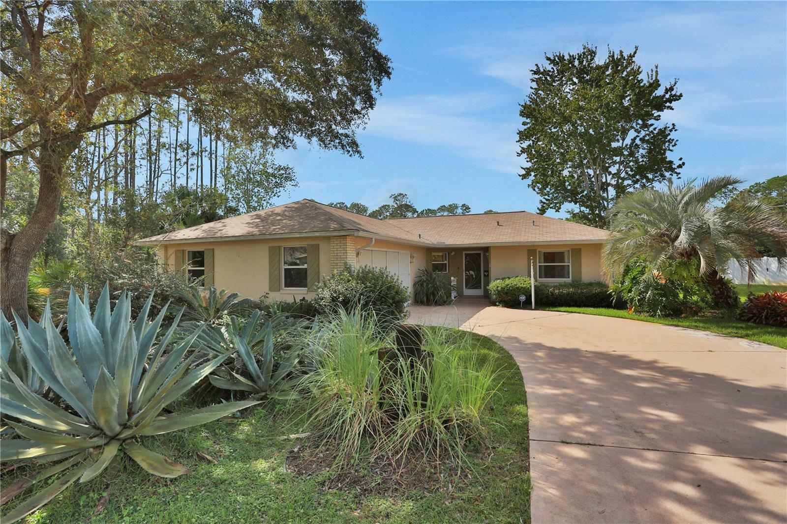 Property Photo:  4 Ellwood Lane  FL 32164 