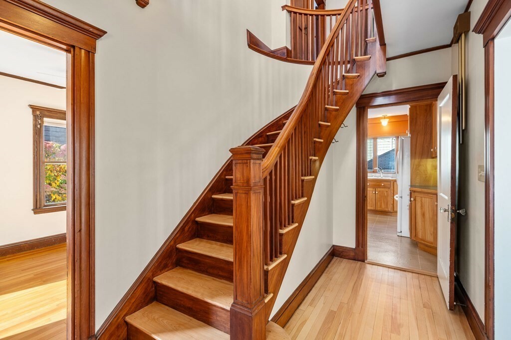 Property Photo:  40 Hawthorne Street  MA 02478 