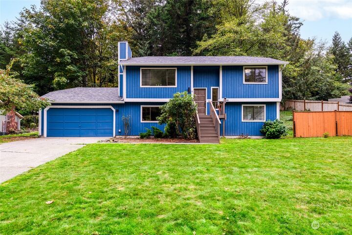 House for sale in Brier 22066 34th Ave W, Brier, WA 98036
