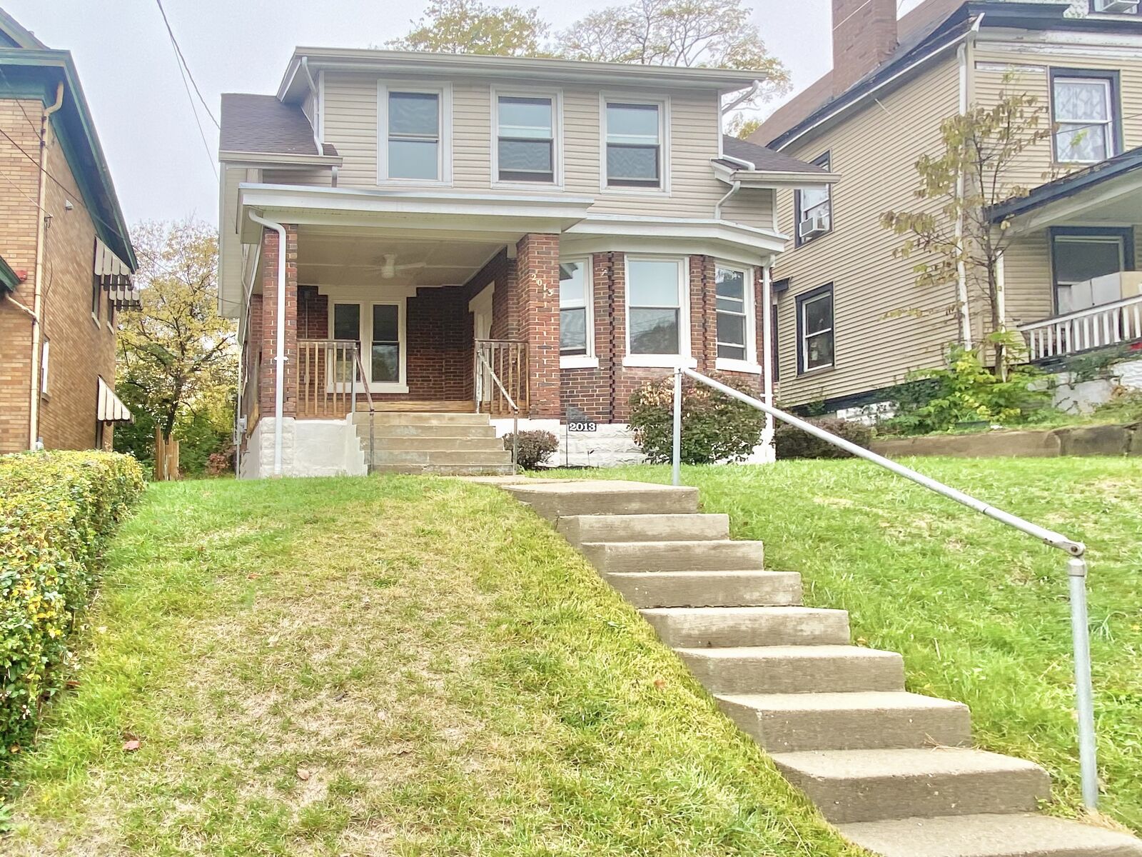 Property Photo:  2013 Burnet Avenue  OH 45219 