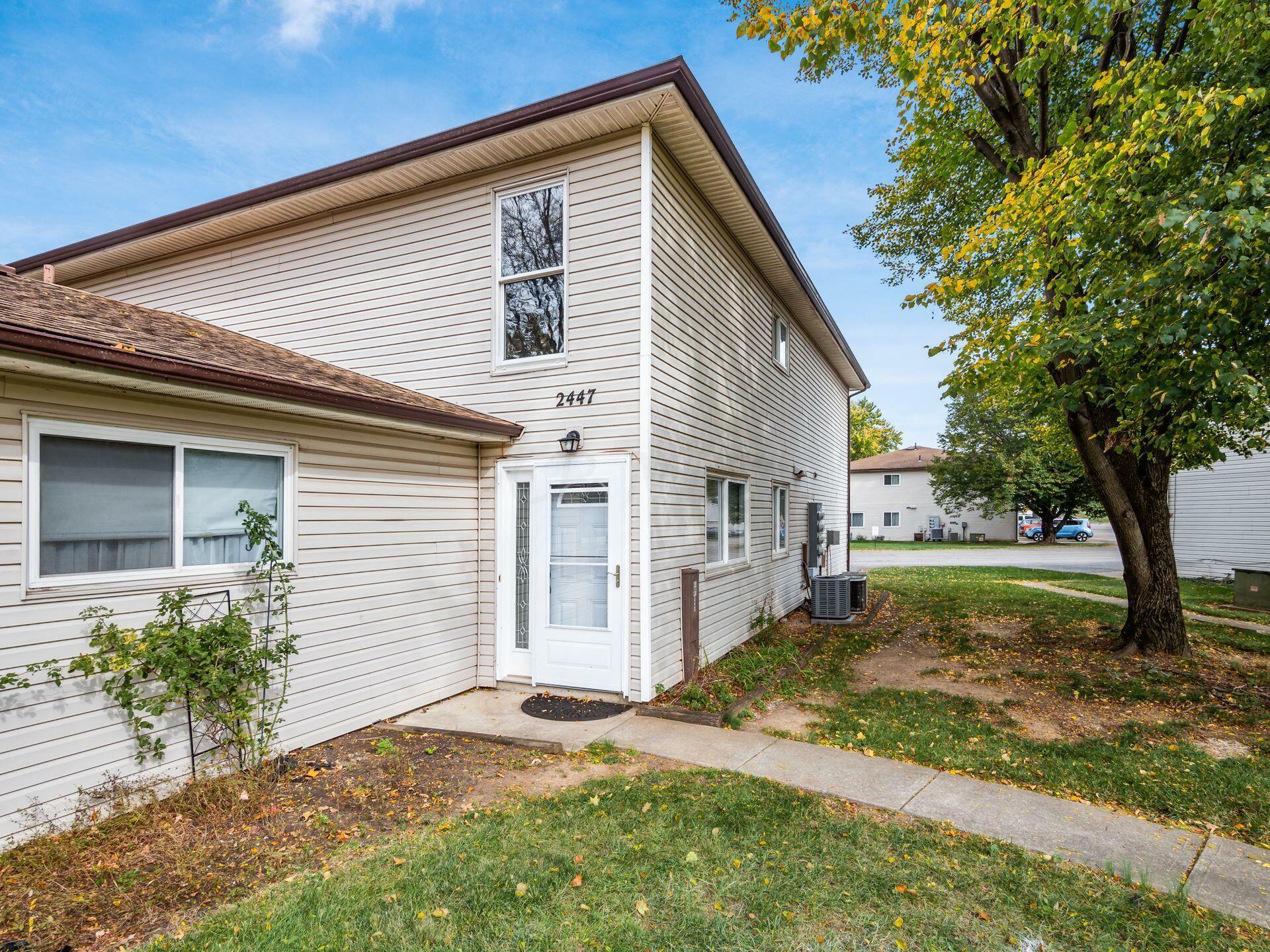 Property Photo:  2447 Natchez Drive C  OH 43209 