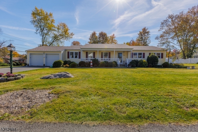 3 Farrand Dr  Parsippany-Troy Hills Twp. NJ 07054 photo