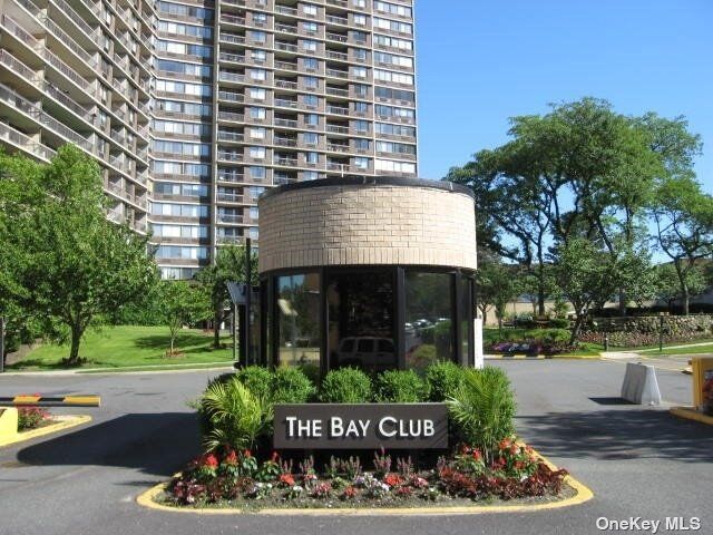 Property Photo: 2 Bay Club Dr 17-Z1 NY 11360