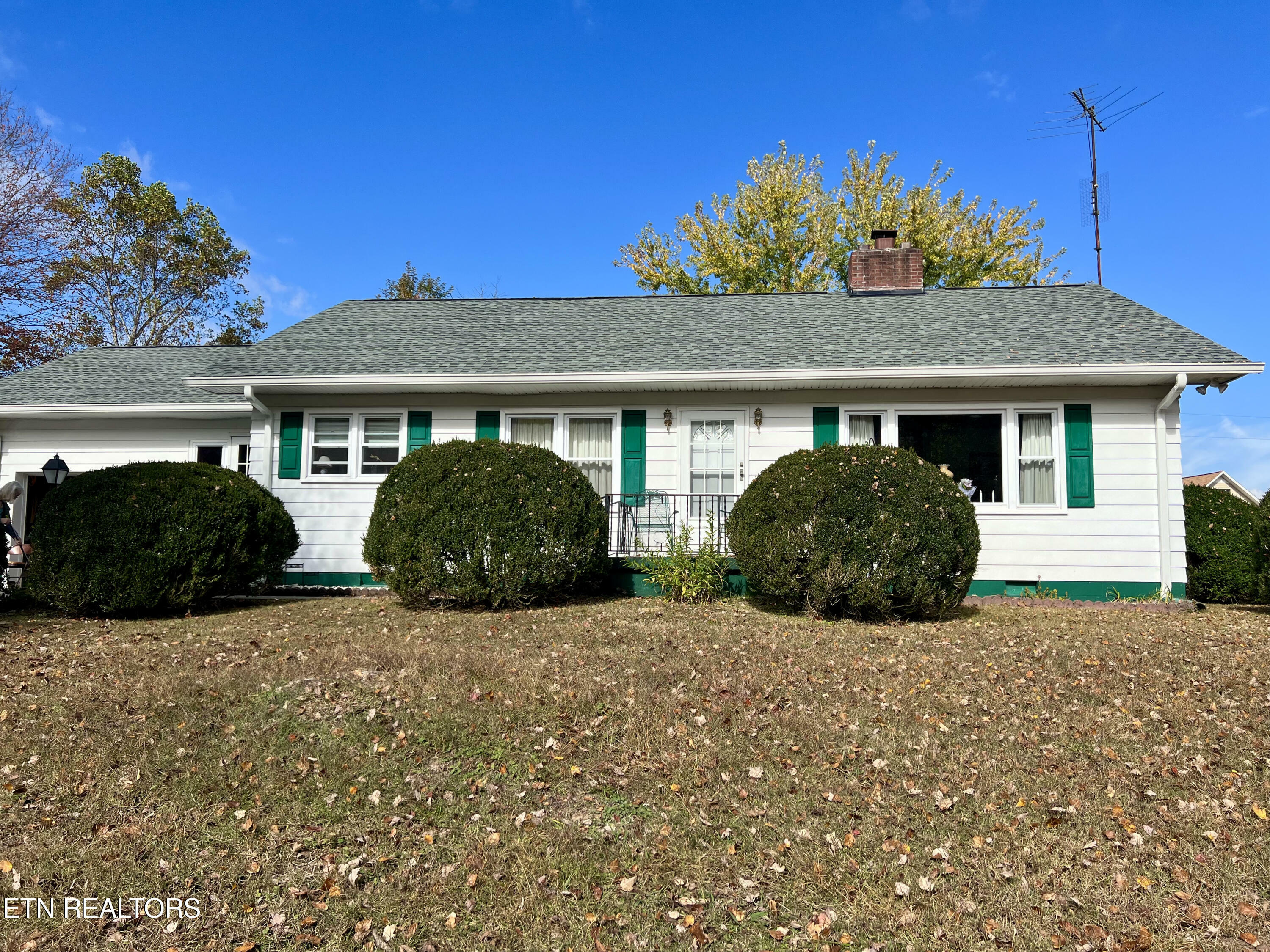 Property Photo:  941 Toestring Valley Rd  TN 37381 