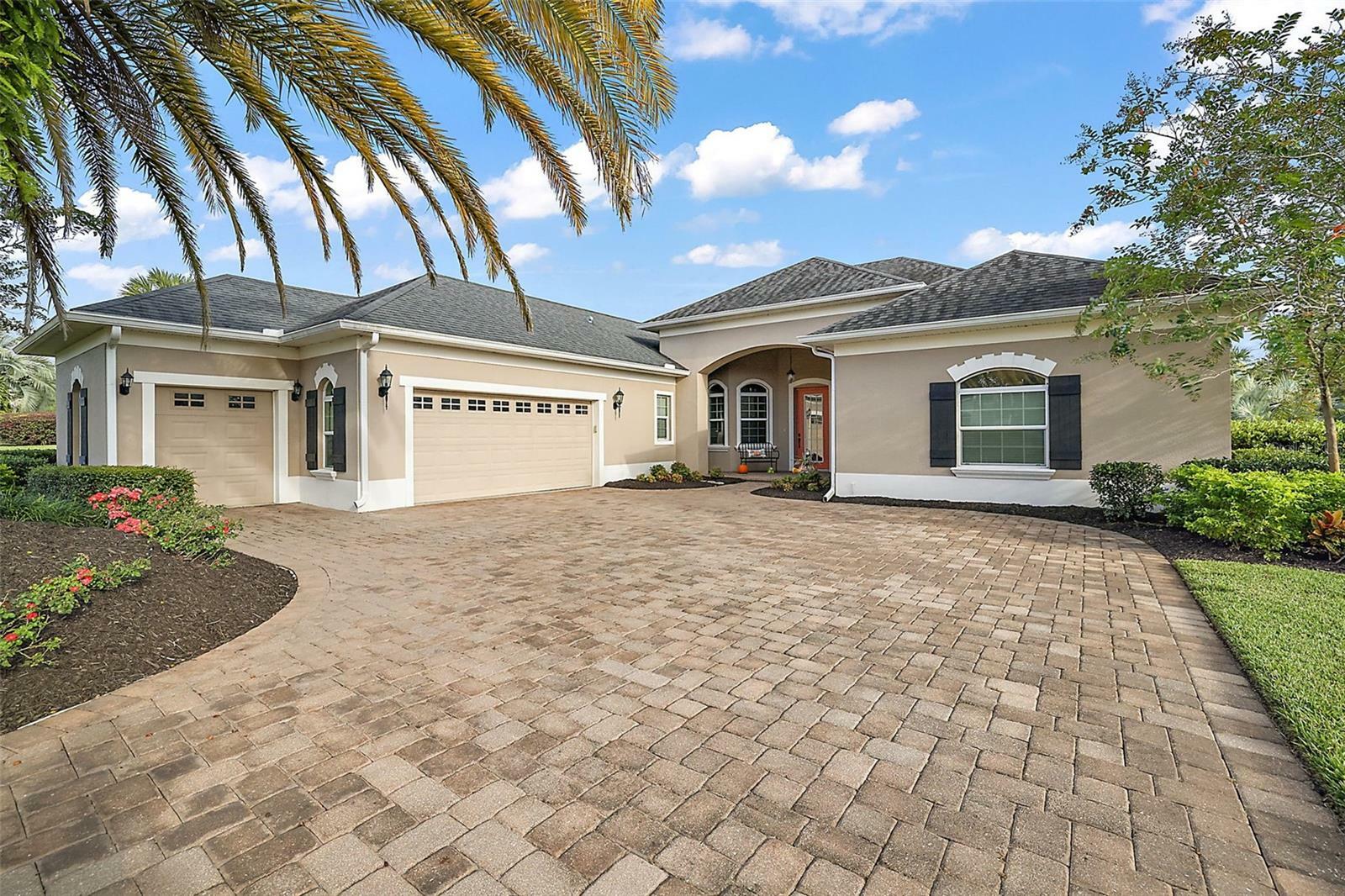 Property Photo:  38852 Harborwoods Place  FL 32159 