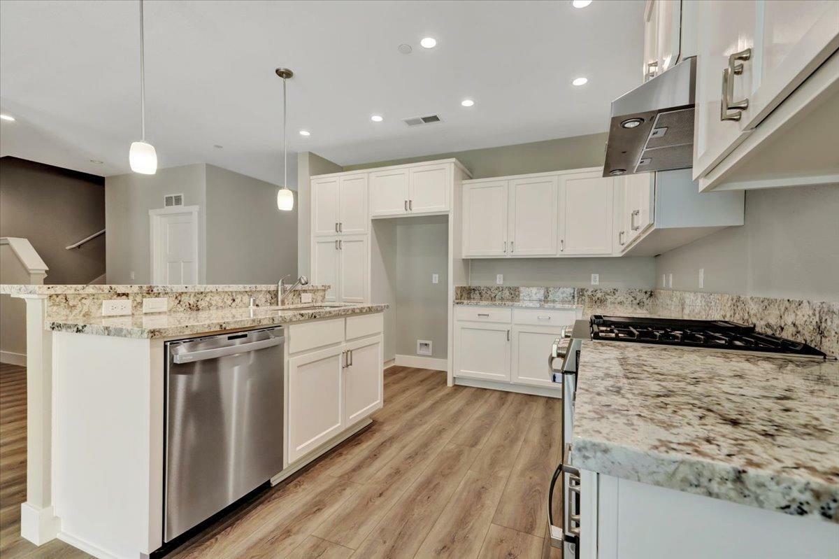 Property Photo:  607 Cold Spring Court  CA 95945 