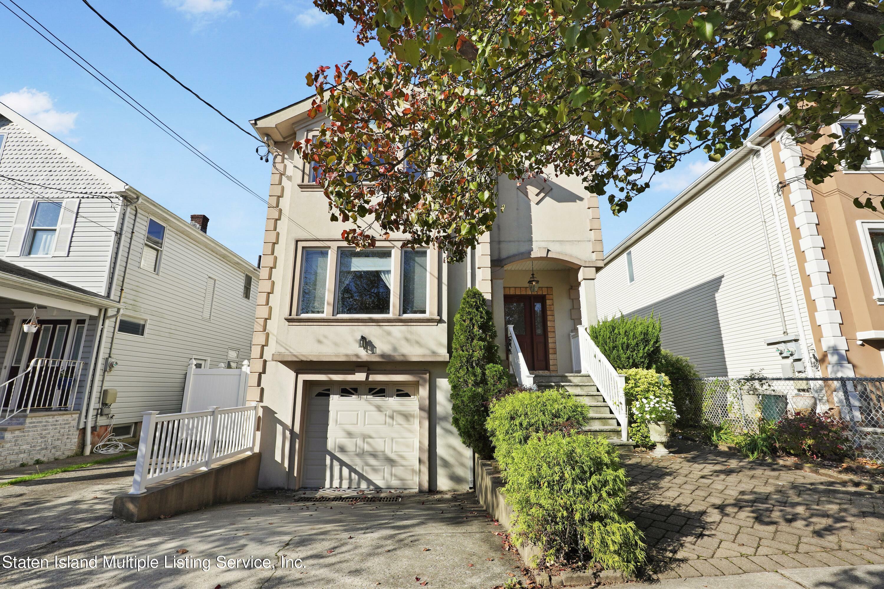 Property Photo:  16 Case Avenue  NY 10309 