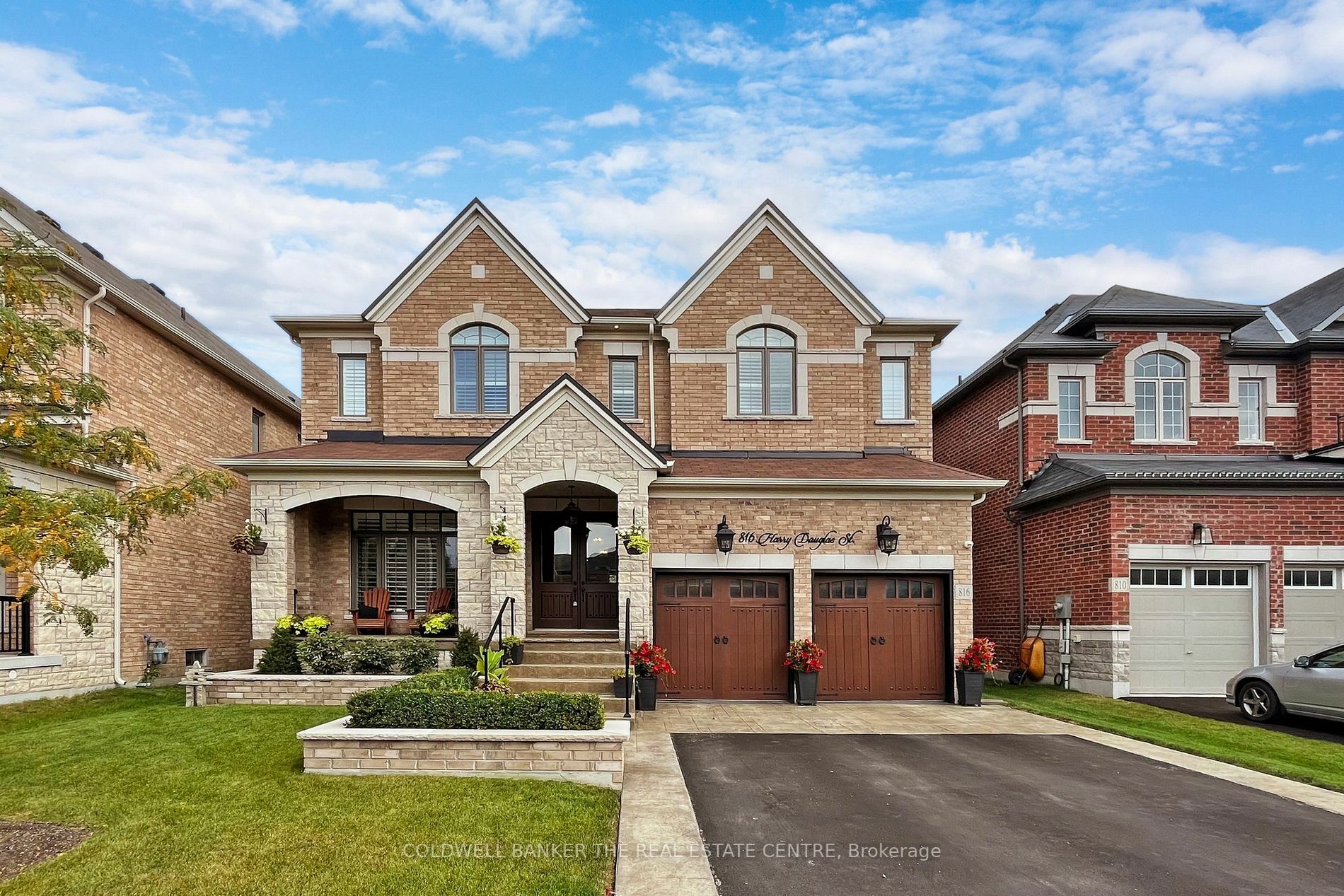 Property Photo: 816 Harry Douglas St ON L3X0K1