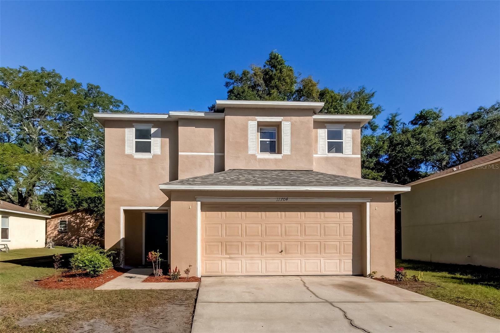 Property Photo:  11704 Mango Groves Boulevard  FL 33584 