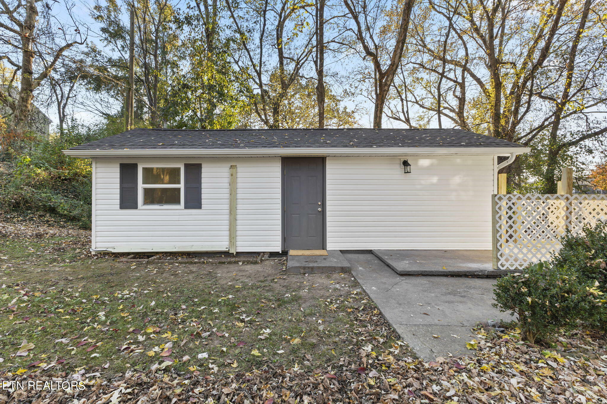 Property Photo:  2930 Sunset Ave  TN 37914 