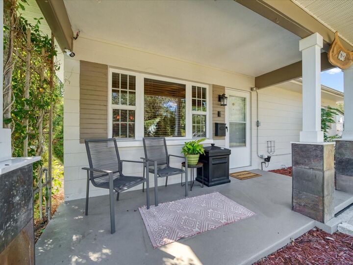 Property Photo:  6282 2nd Avenue N  FL 33710 