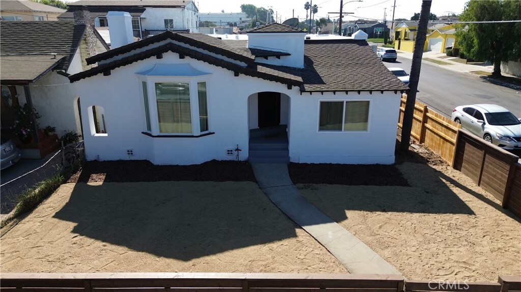 Property Photo:  1558 W 105th Street  CA 90047 