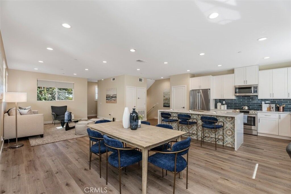 Property Photo:  23240 Marigold Avenue  CA 90502 