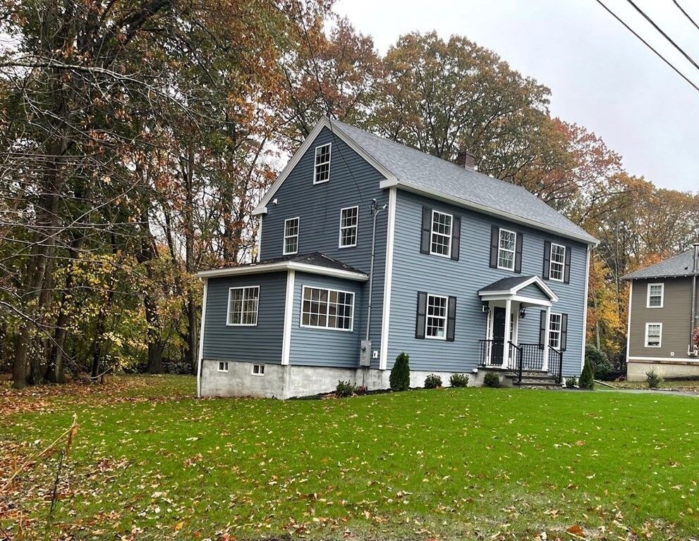 Property Photo:  11 Heather Dr  MA 01810 