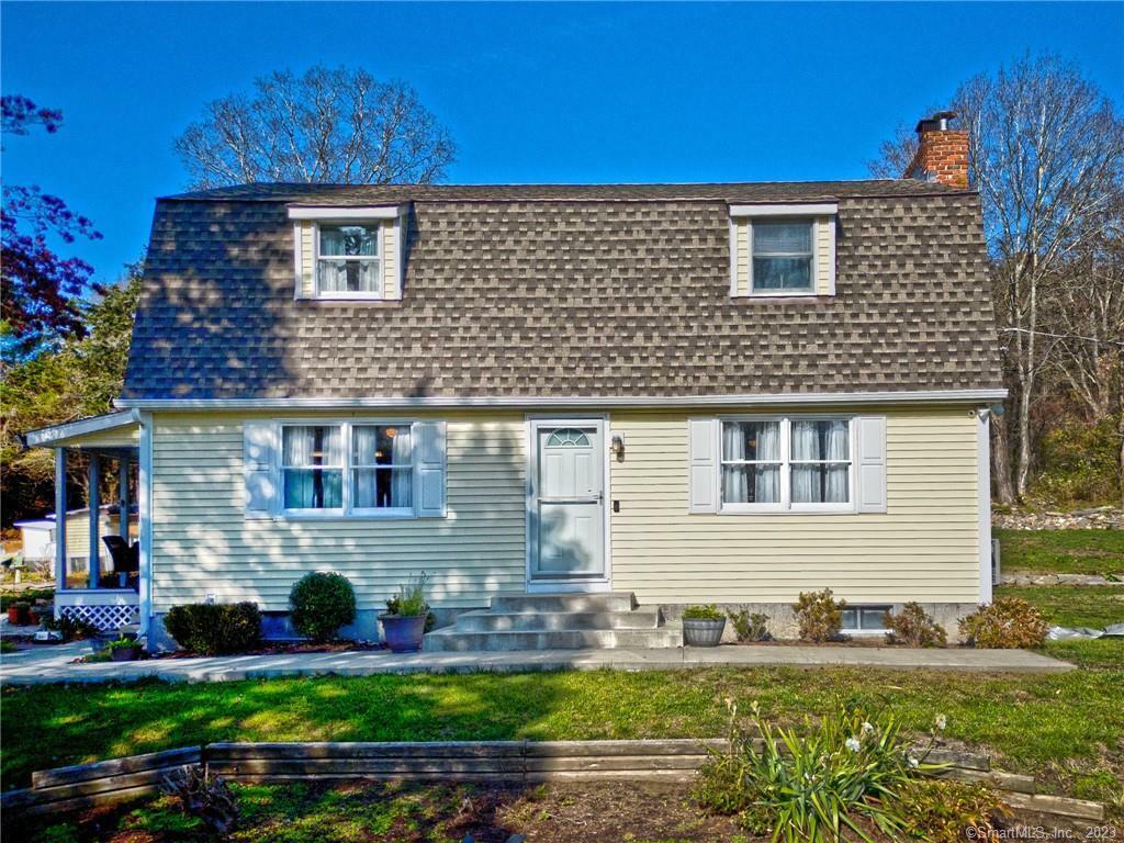 Property Photo: 149 Bozrah Street CT 06334