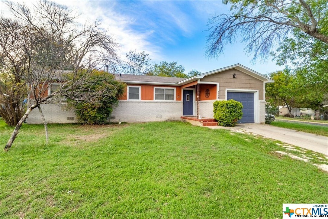 Property Photo:  1102 S 19th Street  TX 76522 