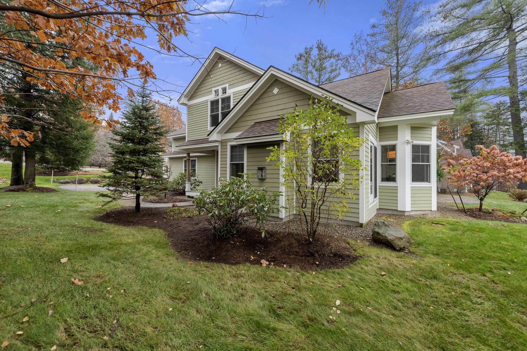 Property Photo:  22 Edgewater Lane  NH 03285 