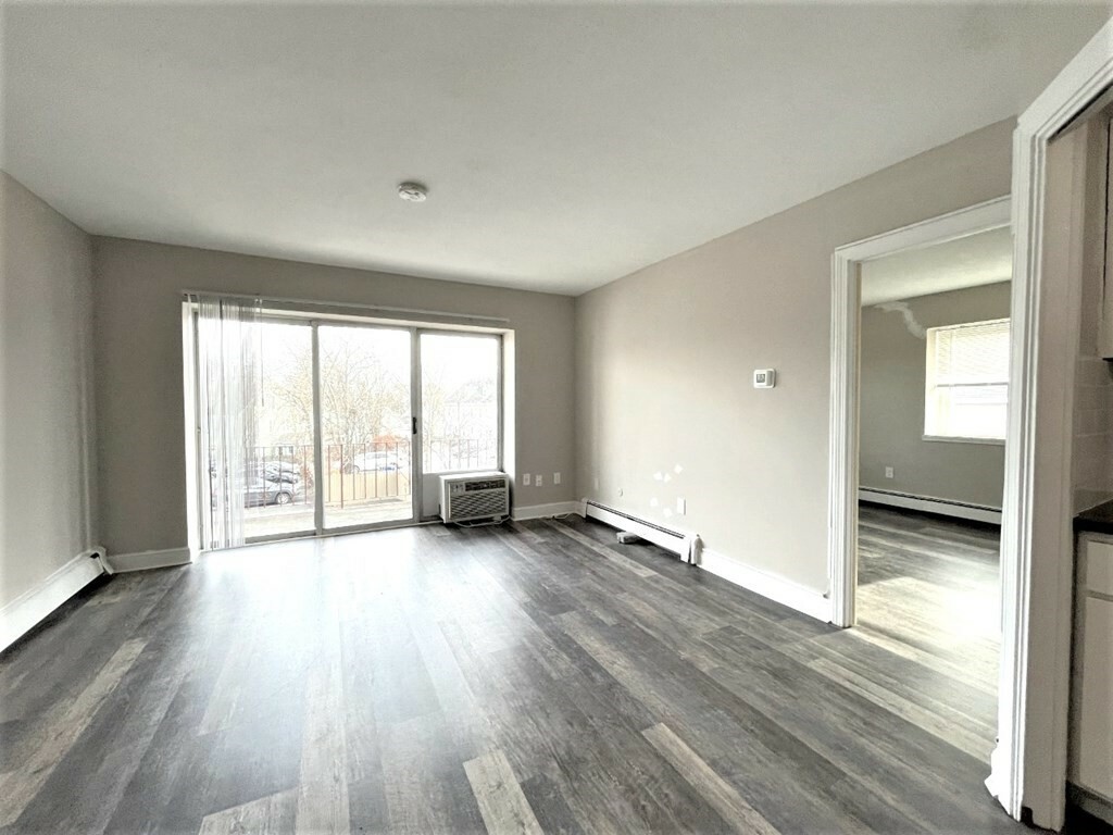 Property Photo: 625 Main Street 20 MA 01867