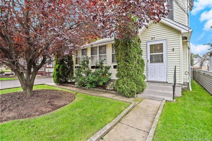 37 Quintard Avenue  Norwalk CT 06854 photo