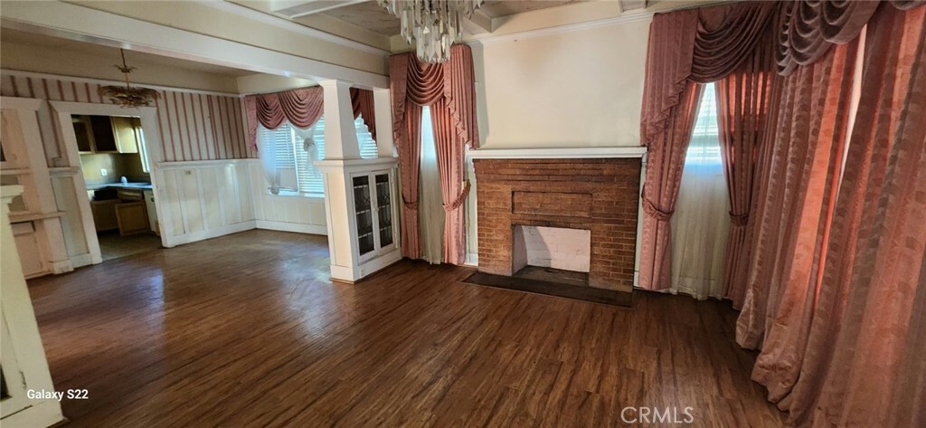 Property Photo:  1231 W 47th Street  CA 90037 