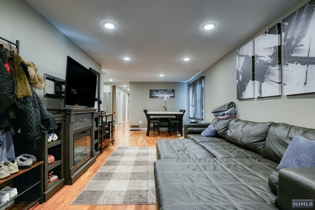 Property Photo: 408 Niles Street NJ 07202