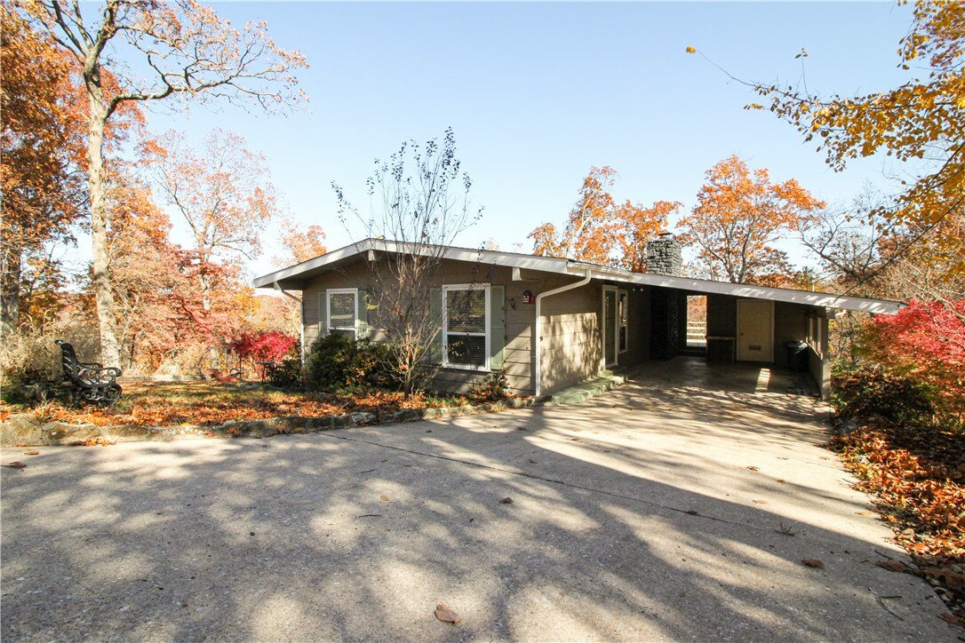 Property Photo: 12 Brightling Lane AR 72715