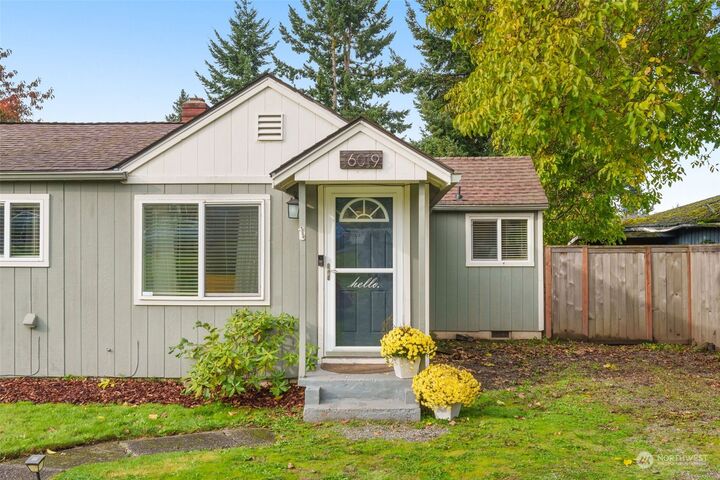 Property Photo: 16019 12th Avenue SW WA 98166