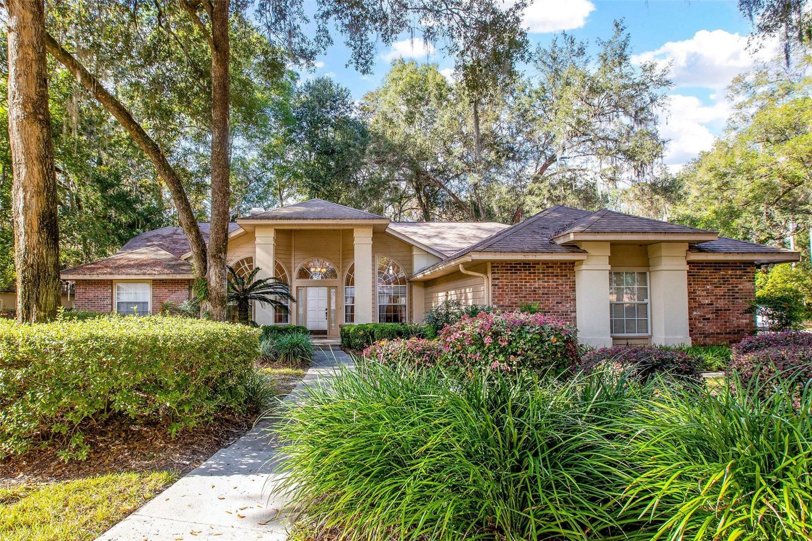 Property Photo: 4408 NW 58th Avenue FL 32653