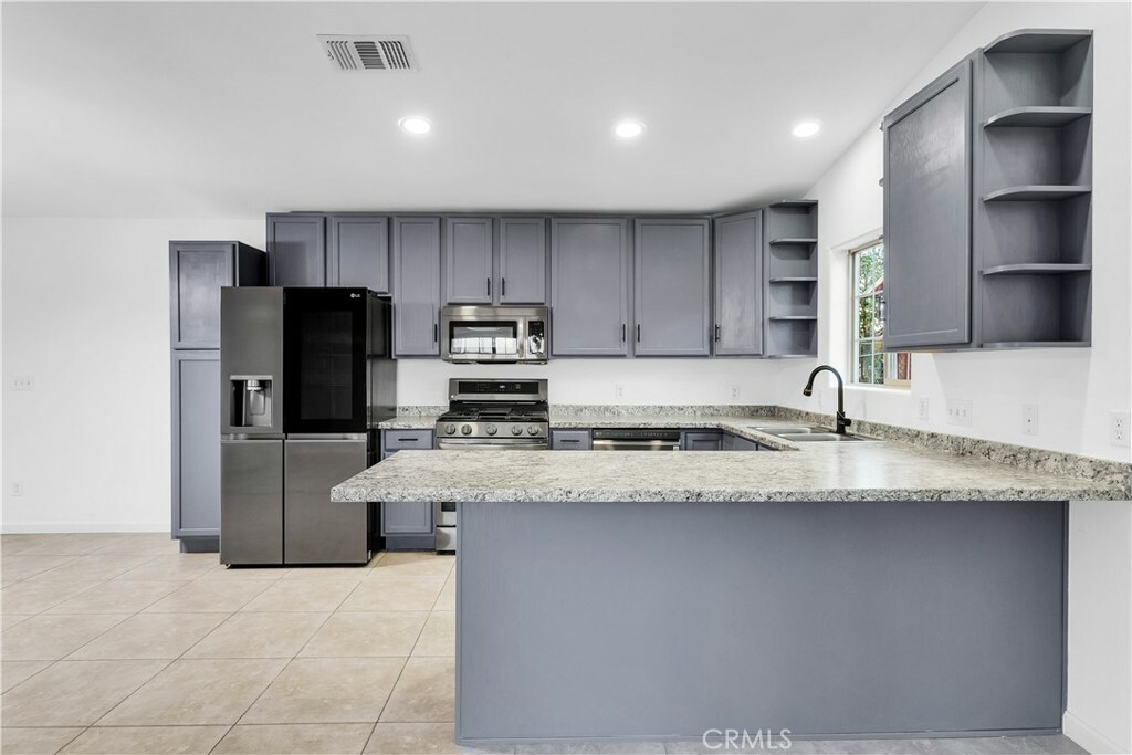 Property Photo:  6017 Baileya Avenue  CA 92277 