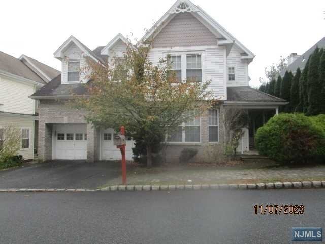 Property Photo: 18 Sky Top Ridge NJ 07436