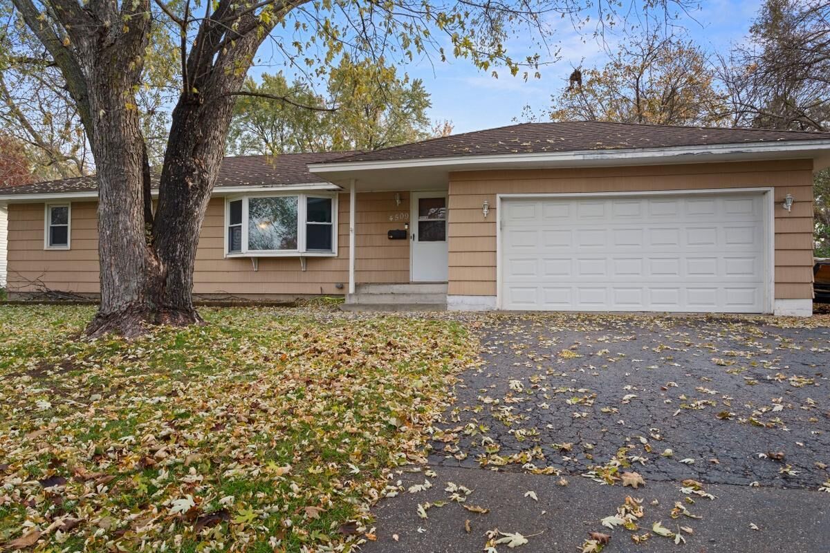 Property Photo:  4509 78th Avenue N  MN 55443 