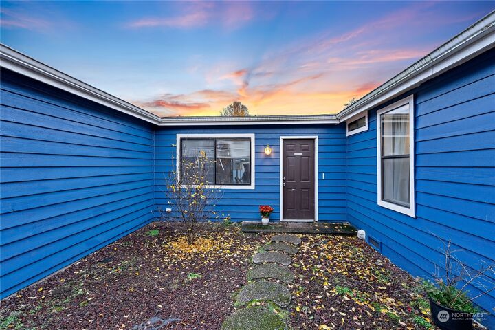Property Photo: 19005 98th Avenue Ct E WA 98375