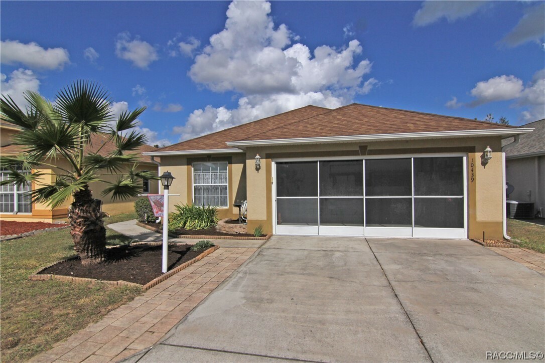 Property Photo:  10439 S Drew Bryant Circle  FL 34436 