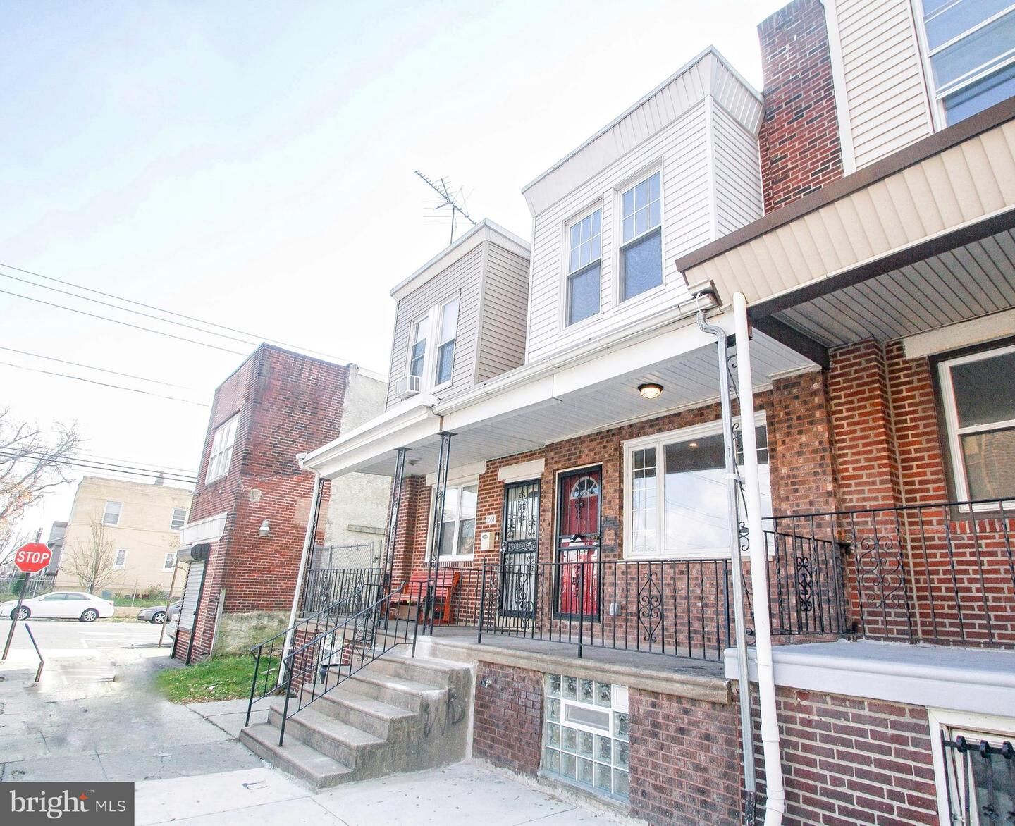 Property Photo:  2562 S Holbrook Street  PA 19142 