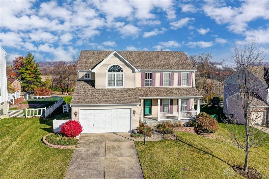 Property Photo: 424 Canterbury Court OH 45050