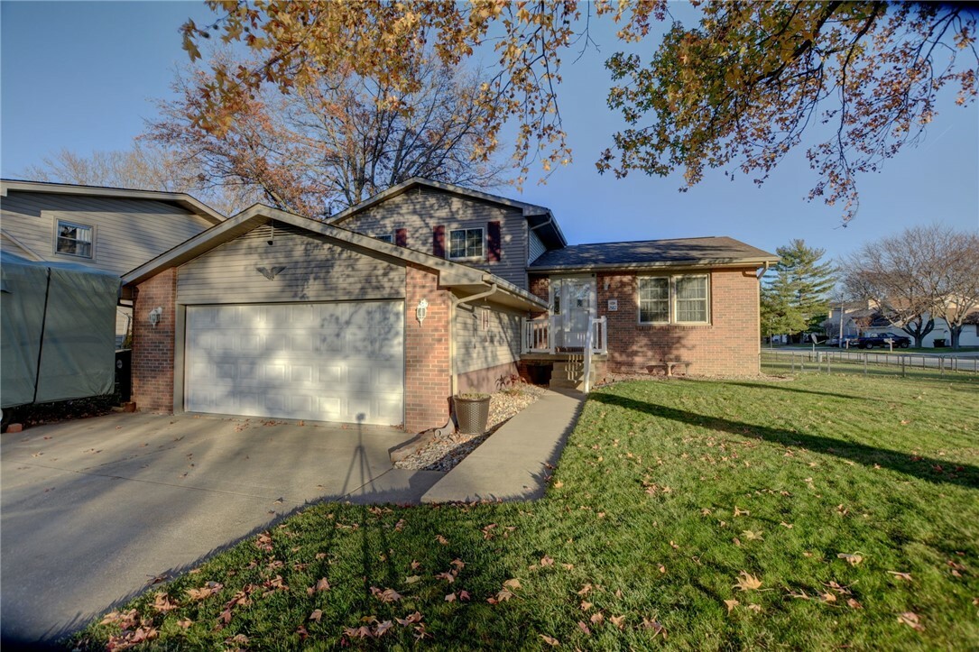 2582 Redlich Court  Decatur IL 62521 photo